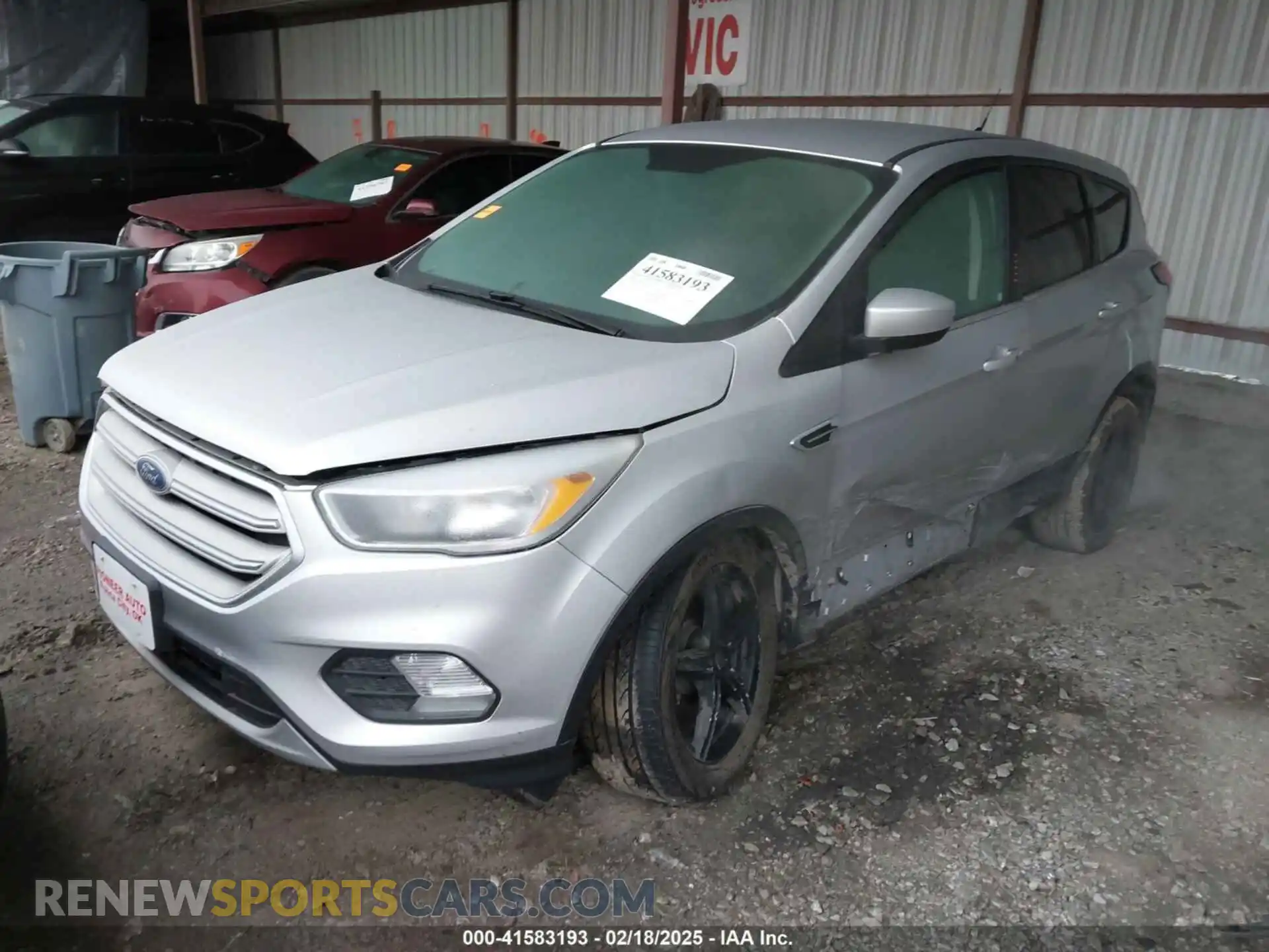 2 Photograph of a damaged car 1FMCU0GD3KUB10025 FORD ESCAPE 2019