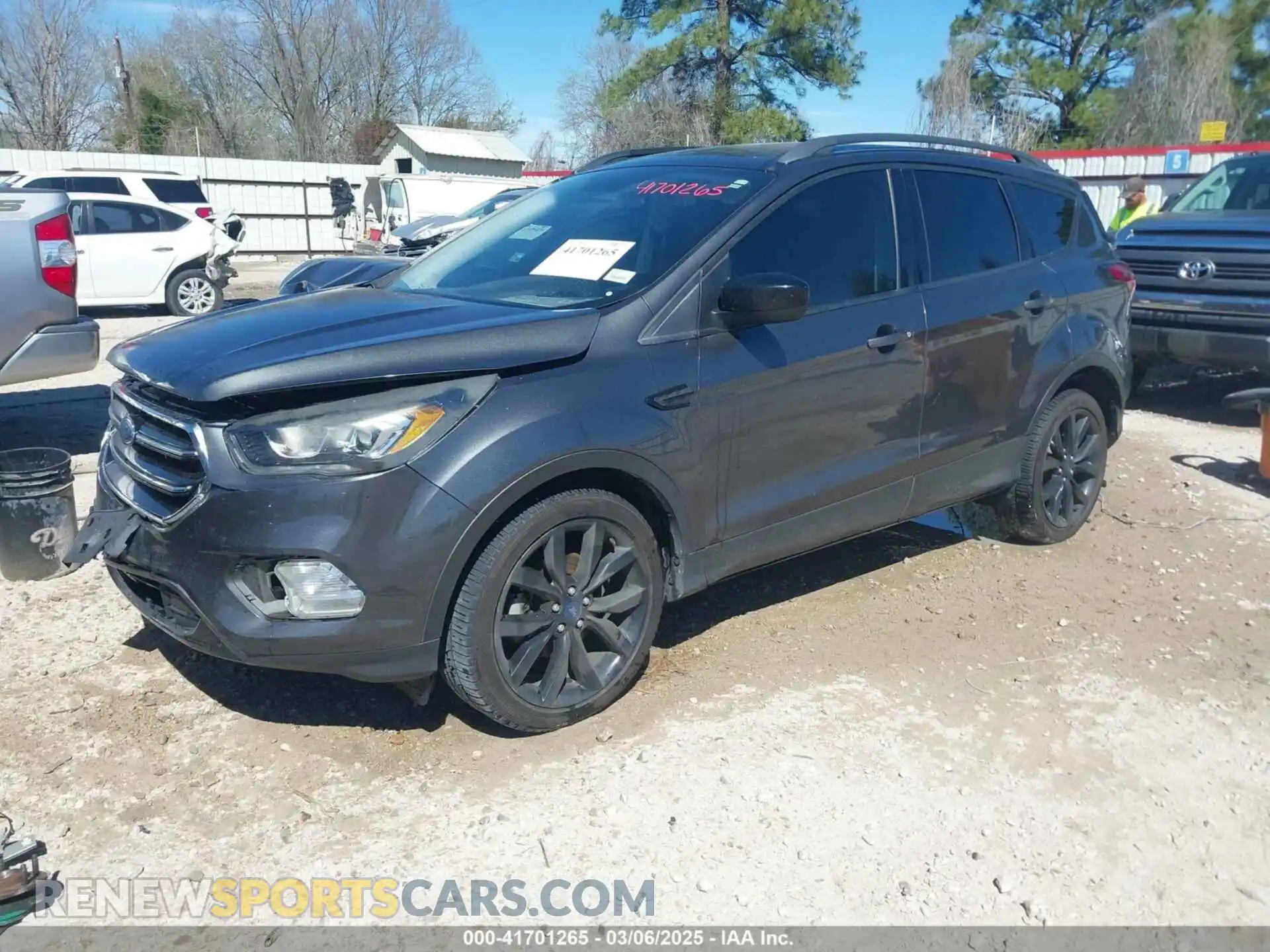 2 Photograph of a damaged car 1FMCU0GD3KUB57331 FORD ESCAPE 2019