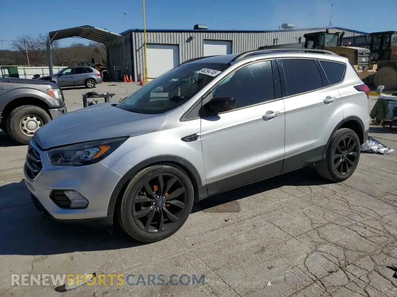 1 Photograph of a damaged car 1FMCU0GD4KUA07325 FORD ESCAPE 2019