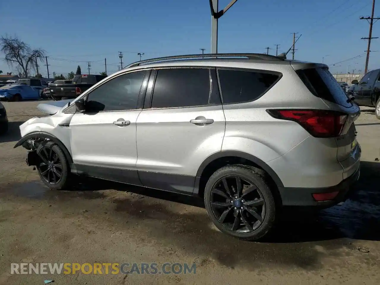 2 Photograph of a damaged car 1FMCU0GD7KUB08469 FORD ESCAPE 2019