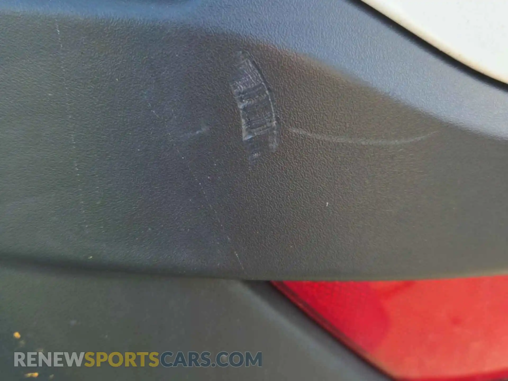 2 Photograph of a damaged car 1FMCU0GD7KUB30875 FORD ESCAPE 2019