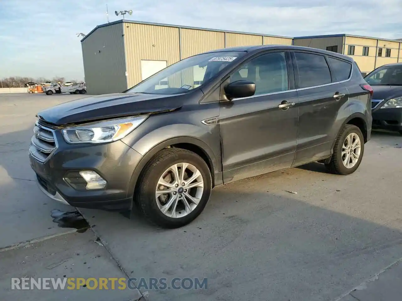1 Photograph of a damaged car 1FMCU0GD7KUB56439 FORD ESCAPE 2019