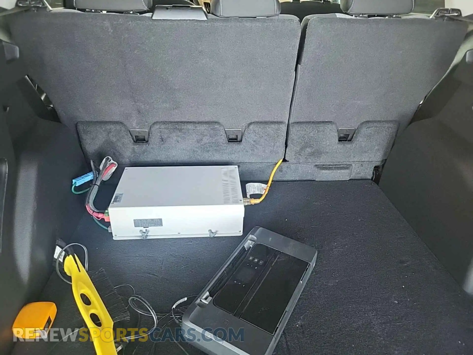 2 Фотография поврежденного автомобиля 1FMCU0GD7KUC07745 FORD ESCAPE 2019
