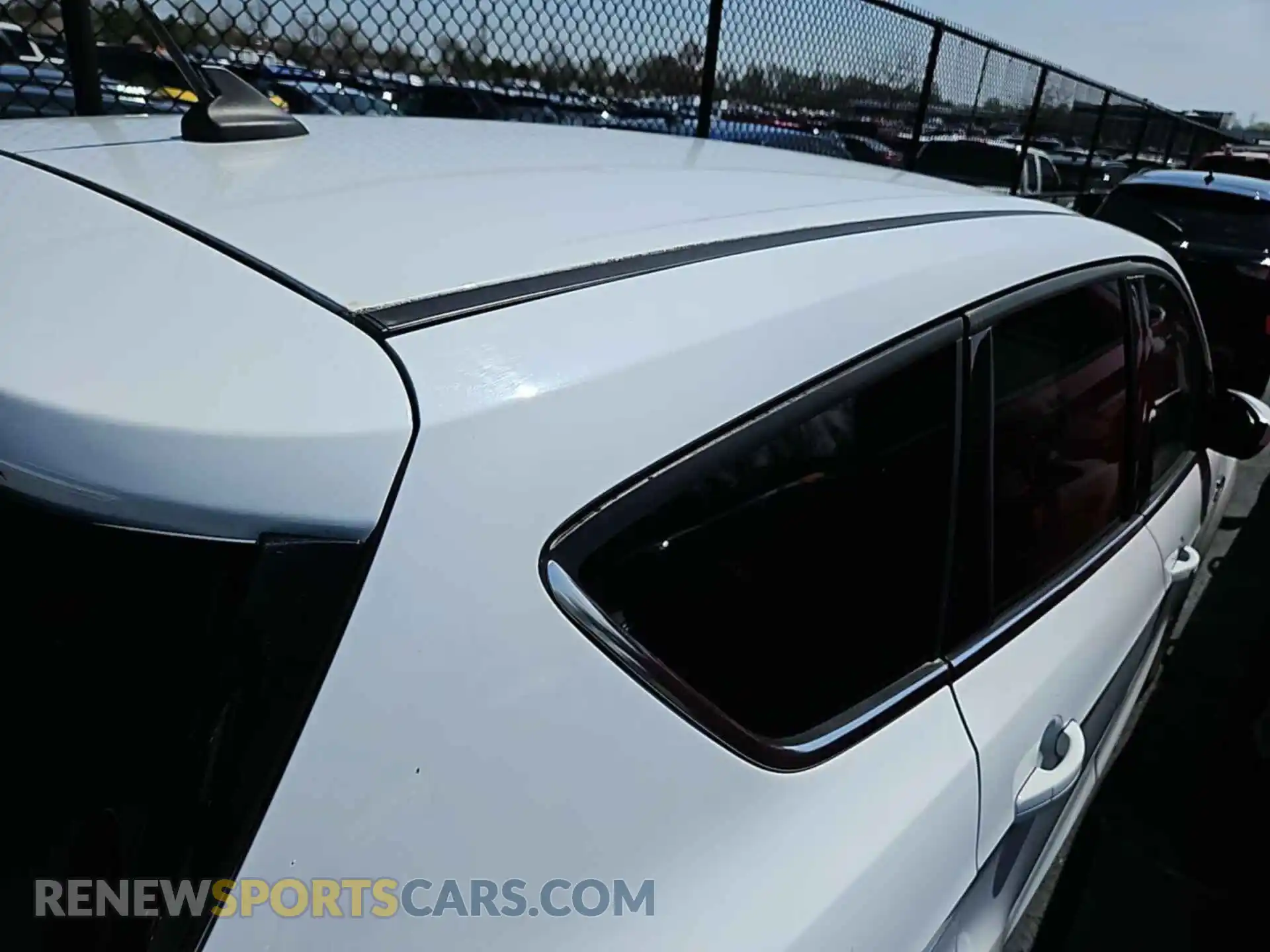 1 Photograph of a damaged car 1FMCU0GD8KUC07771 FORD ESCAPE 2019
