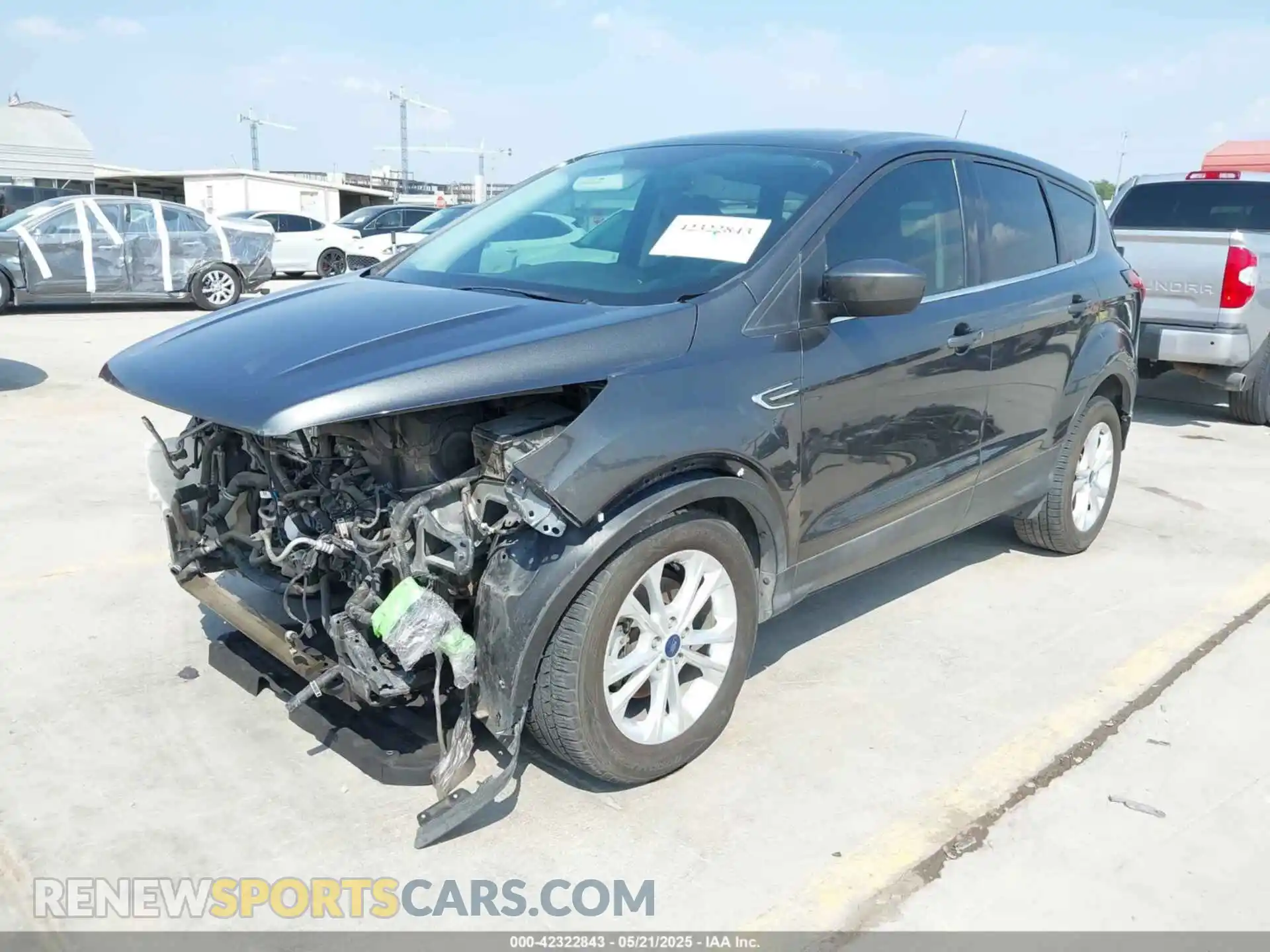 2 Photograph of a damaged car 1FMCU0GD8KUC52290 FORD ESCAPE 2019