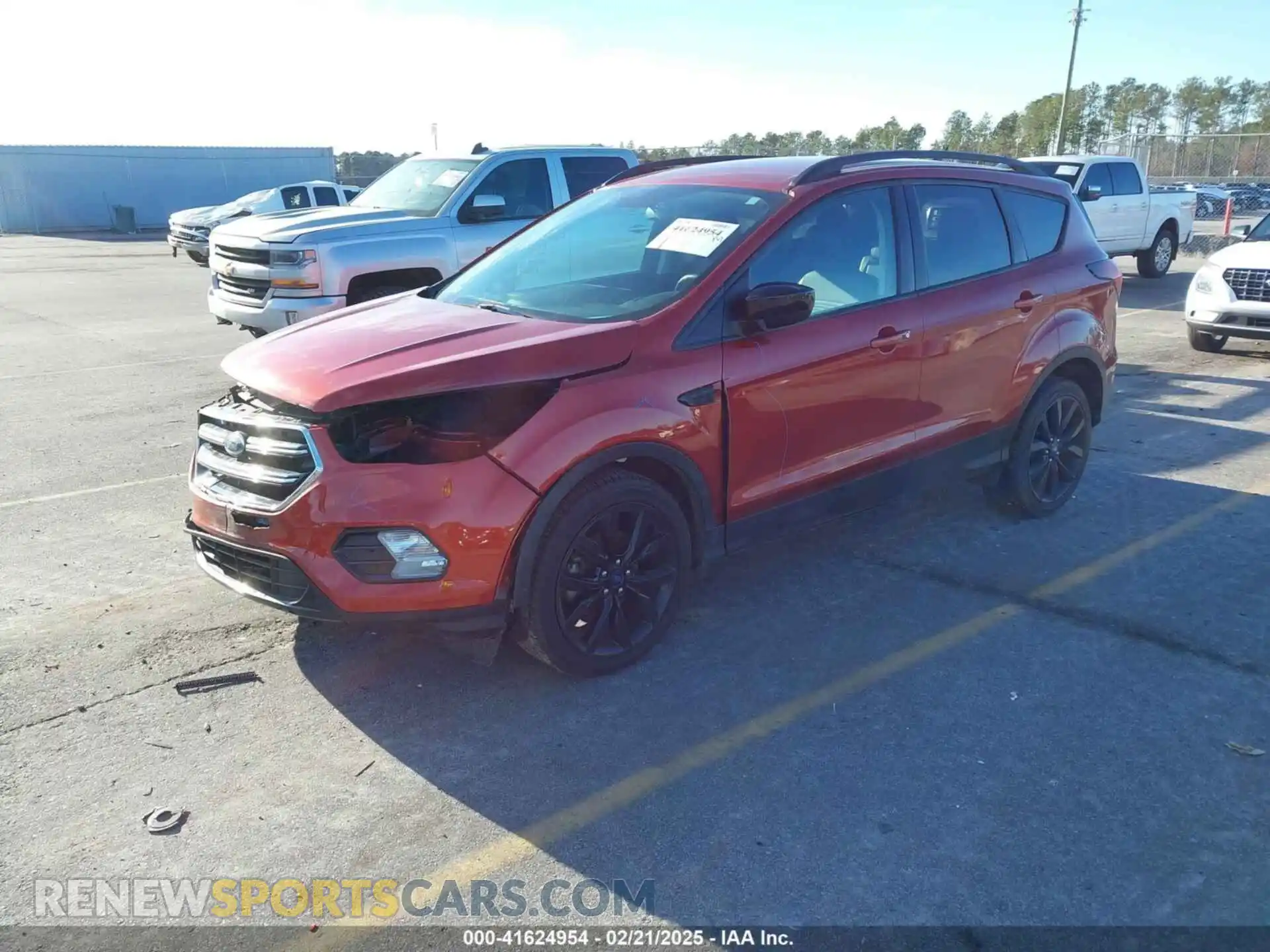 2 Photograph of a damaged car 1FMCU0GD9KUA06901 FORD ESCAPE 2019