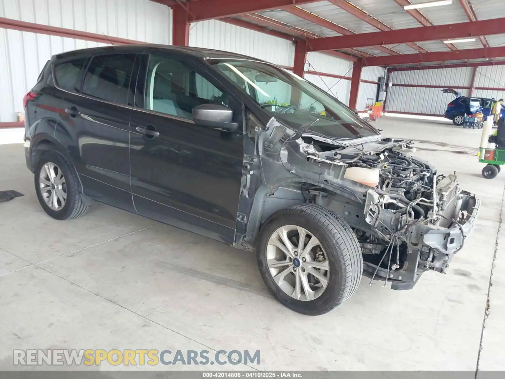 1 fotografías del automóvil dañado 1FMCU0GD9KUB79835 FORD ESCAPE 2019