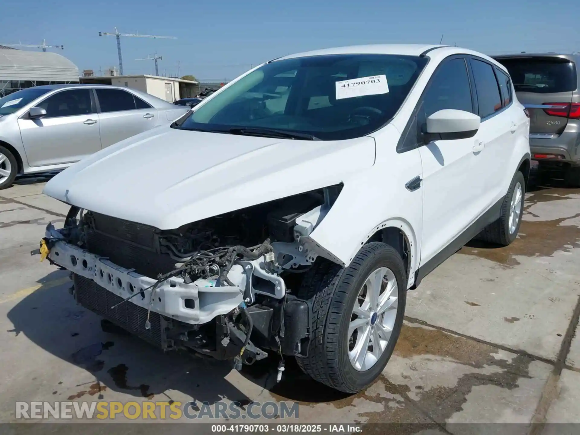 2 Photograph of a damaged car 1FMCU0GDXKUA53726 FORD ESCAPE 2019