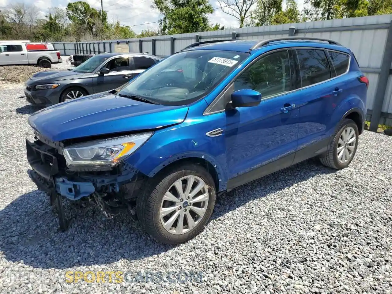1 Photograph of a damaged car 1FMCU0HD3KUB95446 FORD ESCAPE 2019