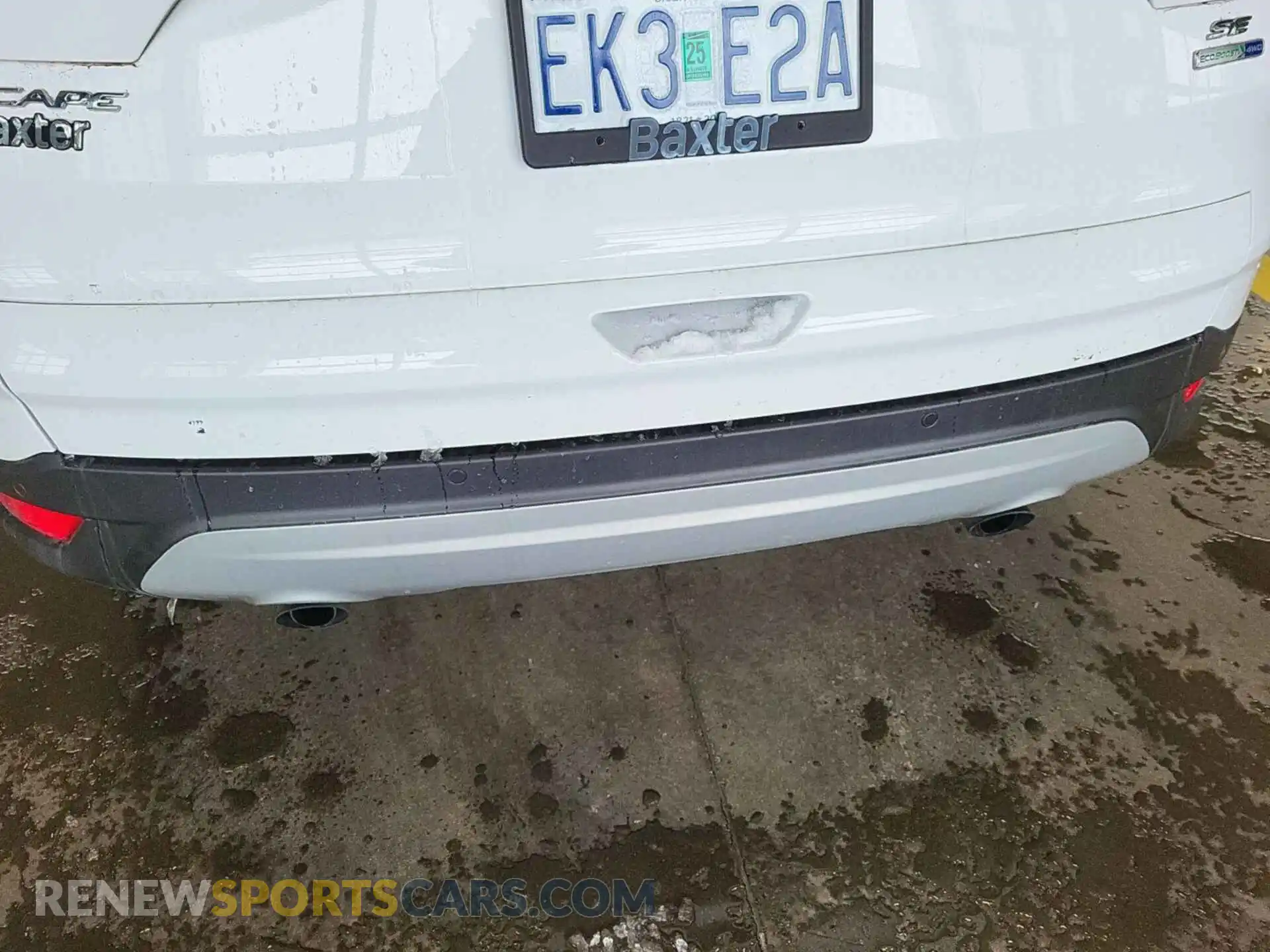 2 Photograph of a damaged car 1FMCU9GD0KUB11878 FORD ESCAPE 2019