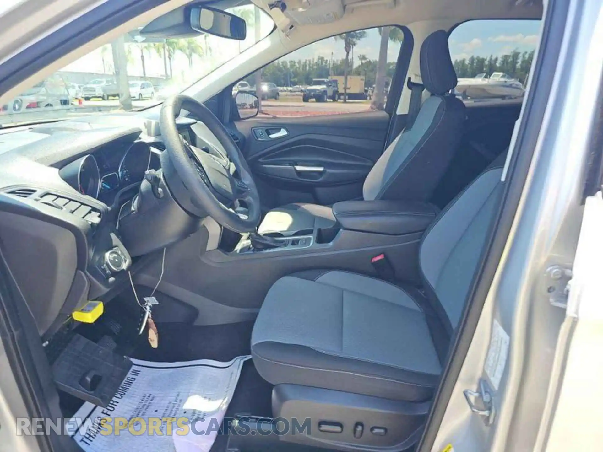 3 Photograph of a damaged car 1FMCU9GD1KUB65013 FORD ESCAPE 2019