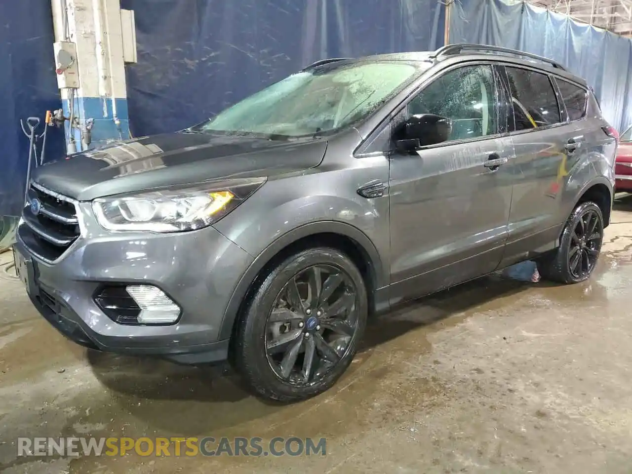 1 Photograph of a damaged car 1FMCU9GD3KUA22337 FORD ESCAPE 2019
