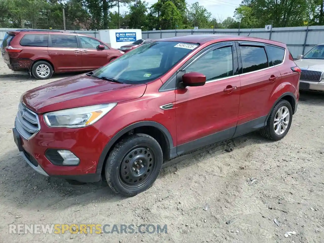 1 Photograph of a damaged car 1FMCU9GD3KUA68301 FORD ESCAPE 2019