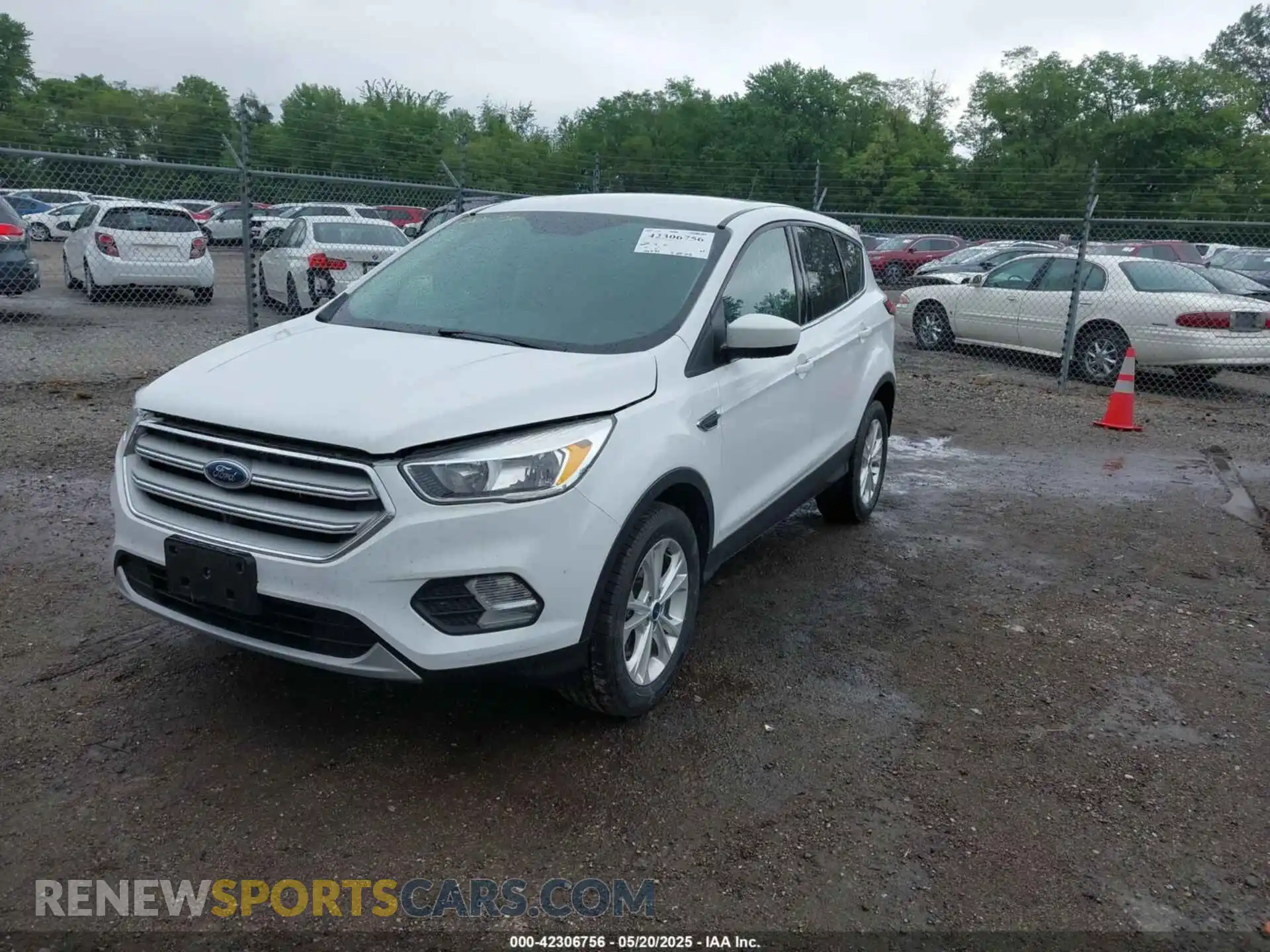 2 Photograph of a damaged car 1FMCU9GD4KUA65732 FORD ESCAPE 2019