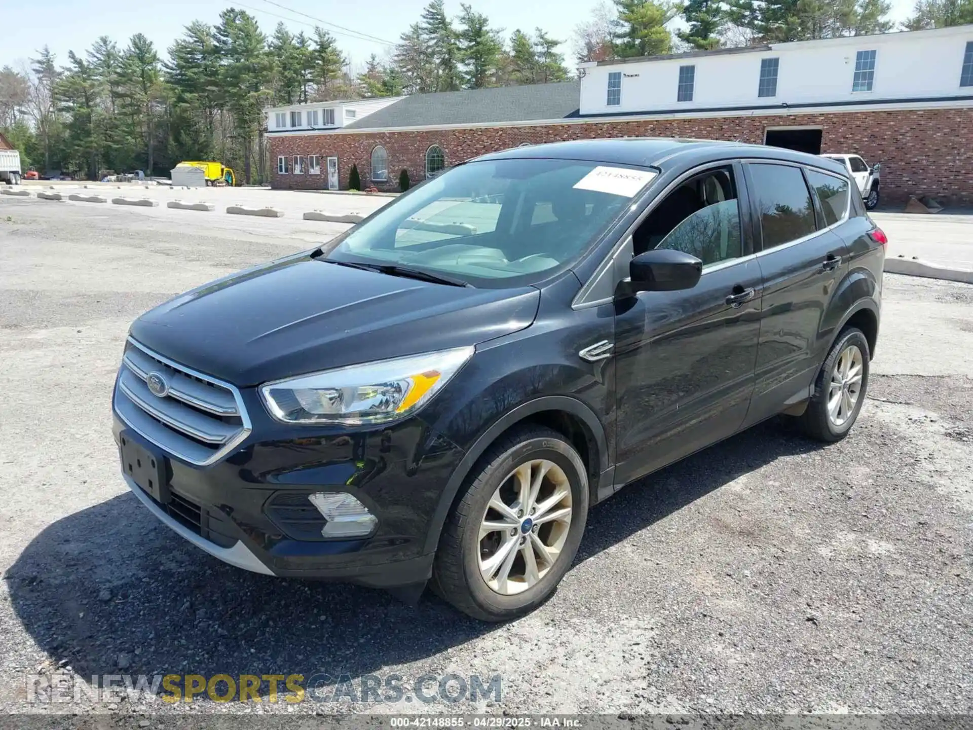 2 Photograph of a damaged car 1FMCU9GD4KUA83745 FORD ESCAPE 2019