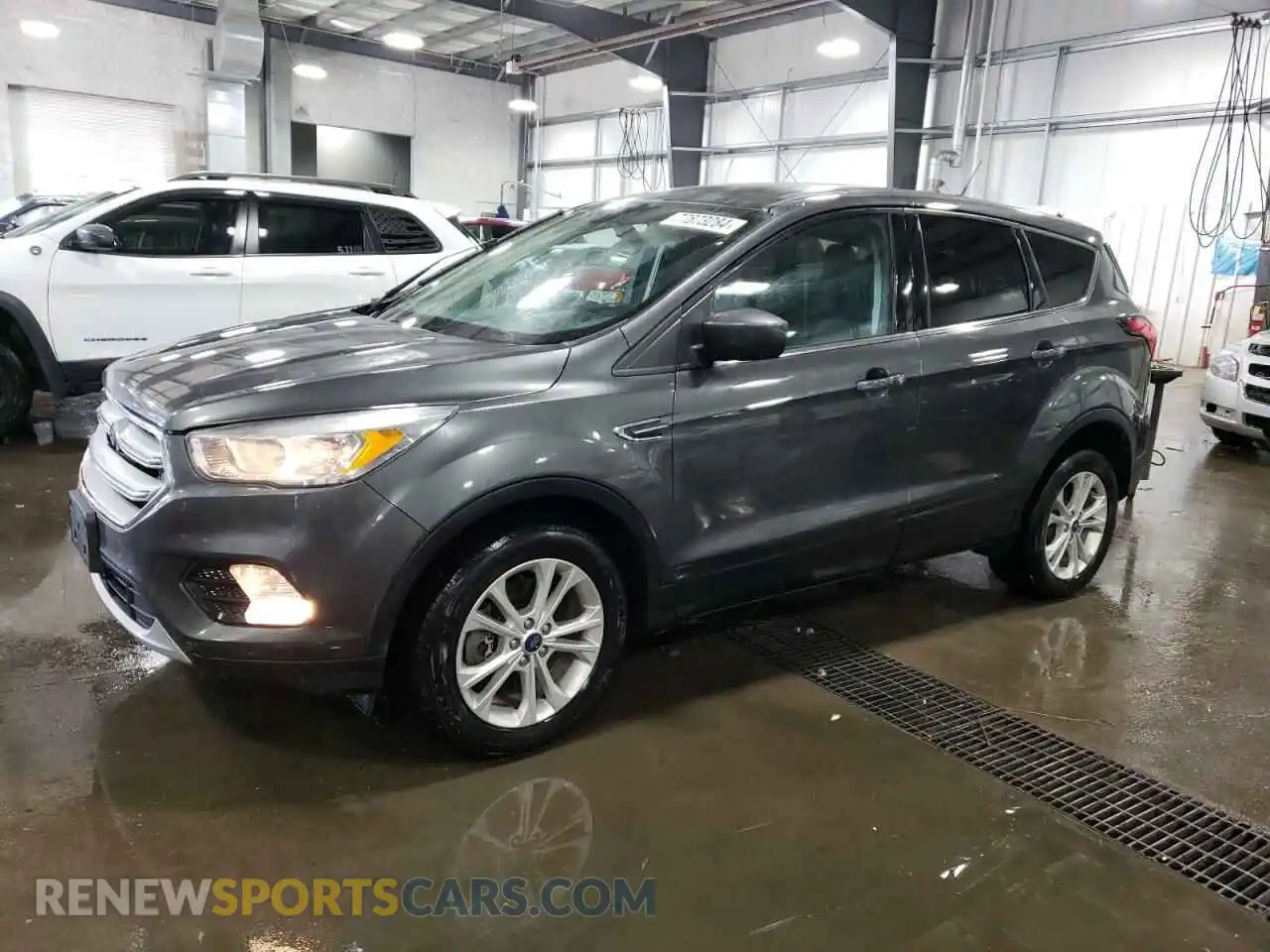 1 Photograph of a damaged car 1FMCU9GD4KUB03850 FORD ESCAPE 2019