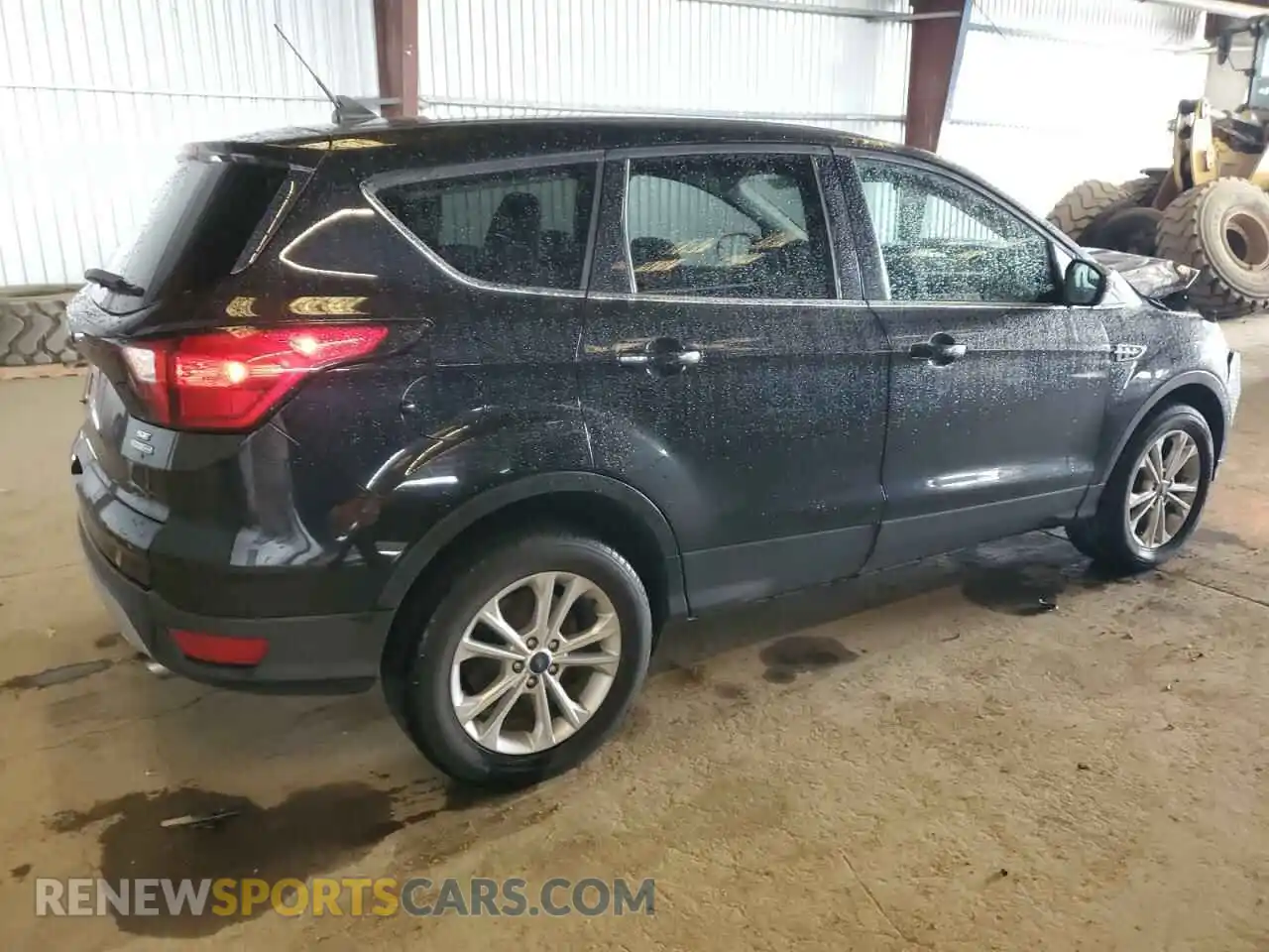 3 Photograph of a damaged car 1FMCU9GD5KUA14191 FORD ESCAPE 2019
