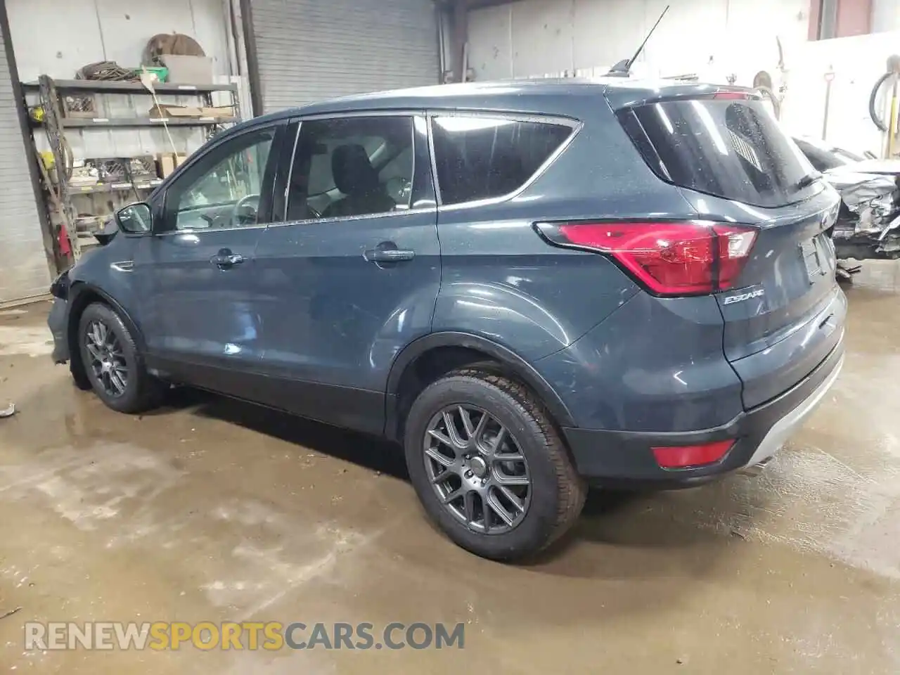 2 Photograph of a damaged car 1FMCU9GD5KUB74023 FORD ESCAPE 2019