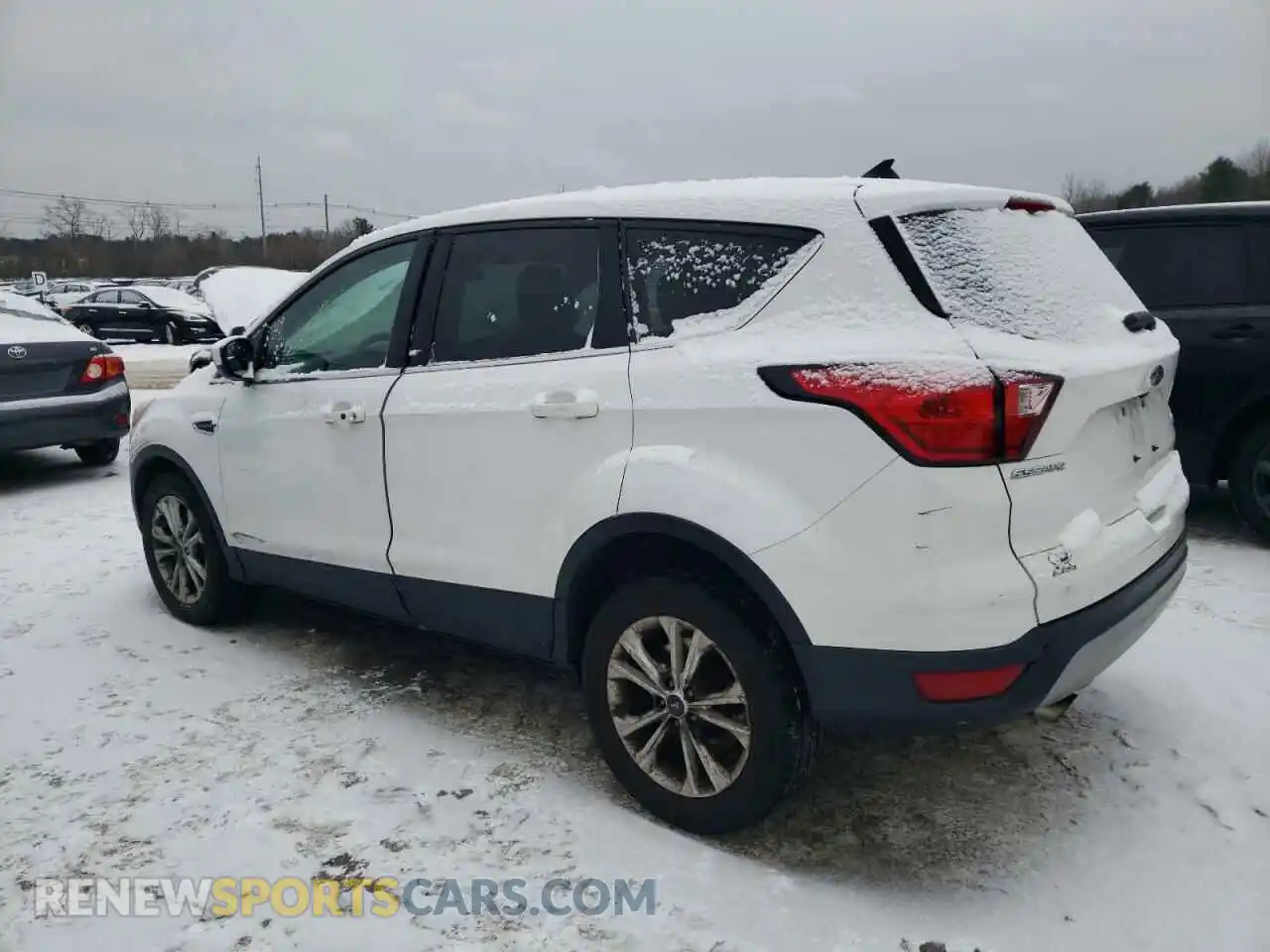2 Photograph of a damaged car 1FMCU9GD6KUA21831 FORD ESCAPE 2019