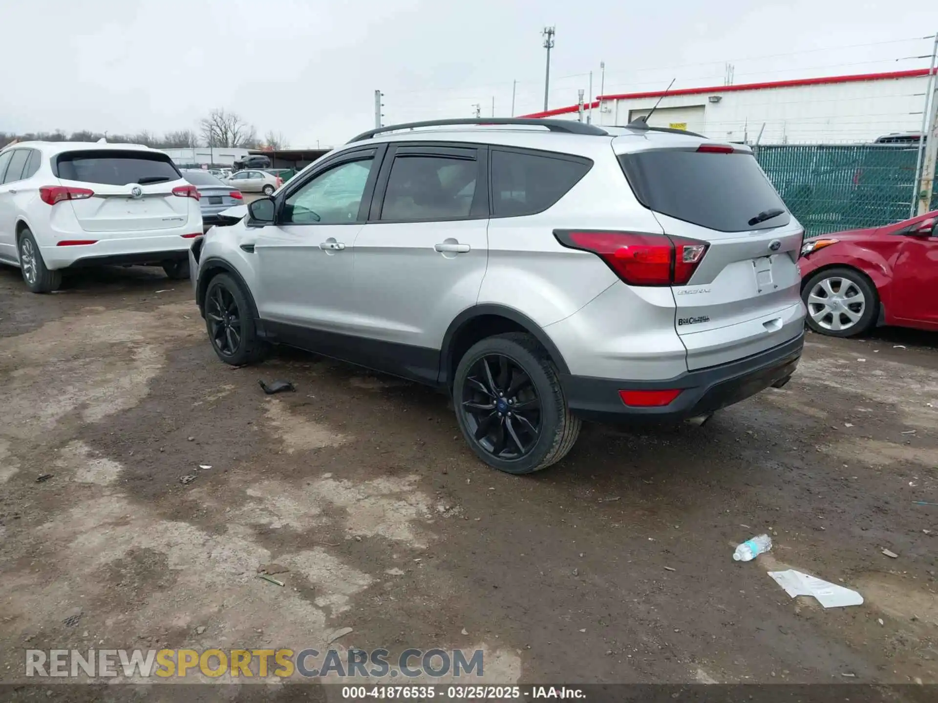 3 Фотография поврежденного автомобиля 1FMCU9GD7KUB29309 FORD ESCAPE 2019