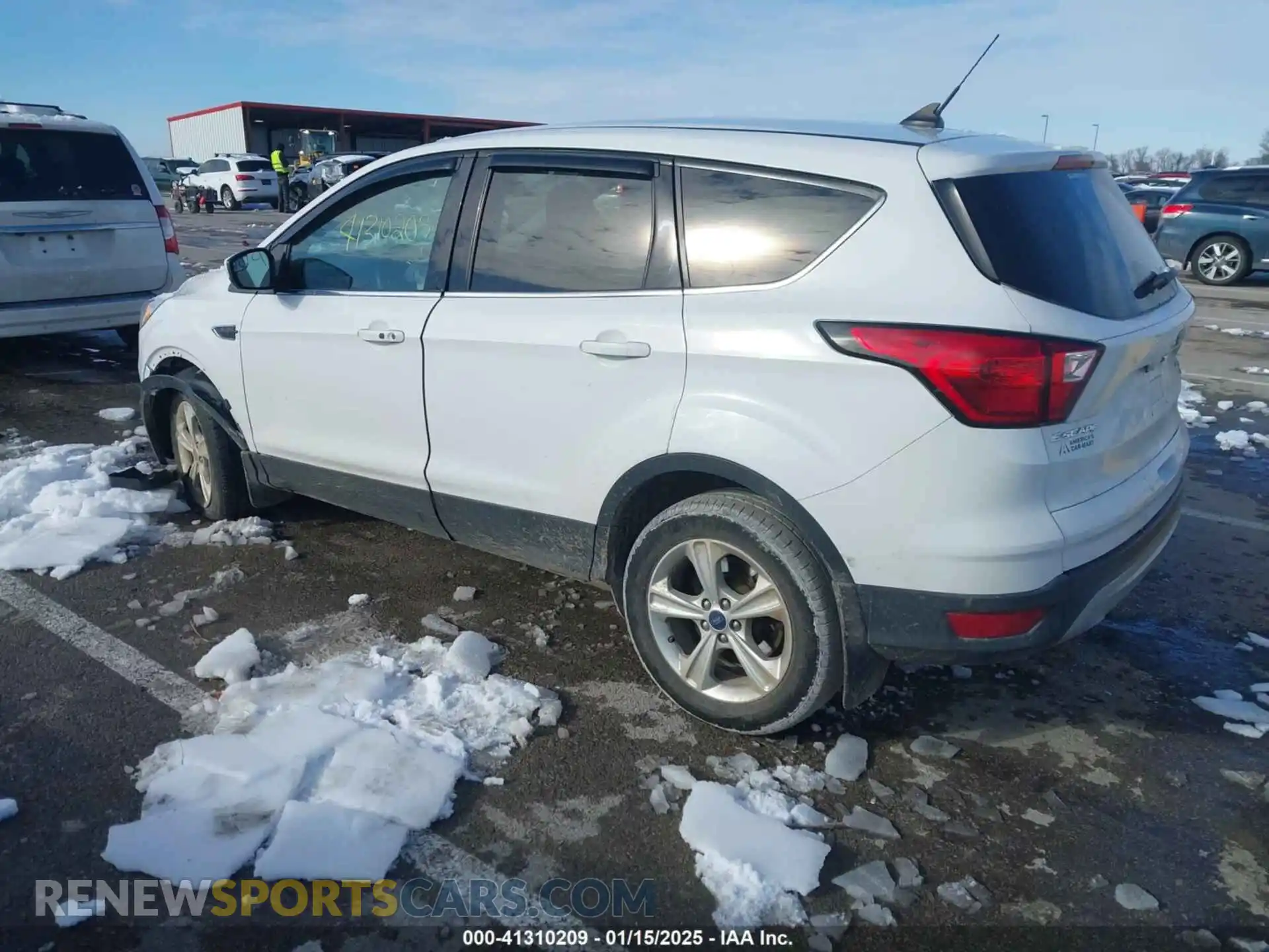 3 Photograph of a damaged car 1FMCU9GD7KUC06759 FORD ESCAPE 2019