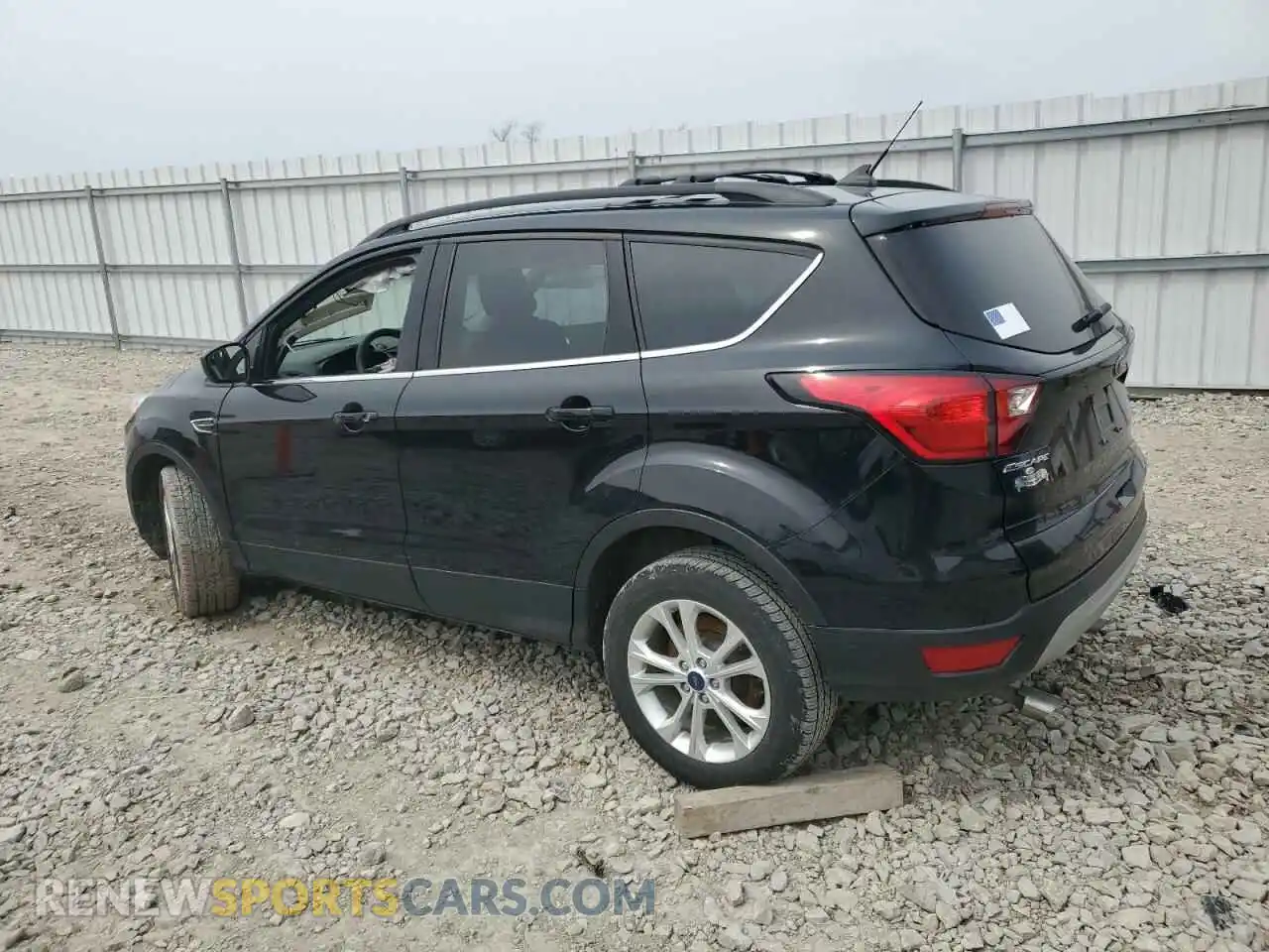 2 Photograph of a damaged car 1FMCU9GD9KUA75639 FORD ESCAPE 2019