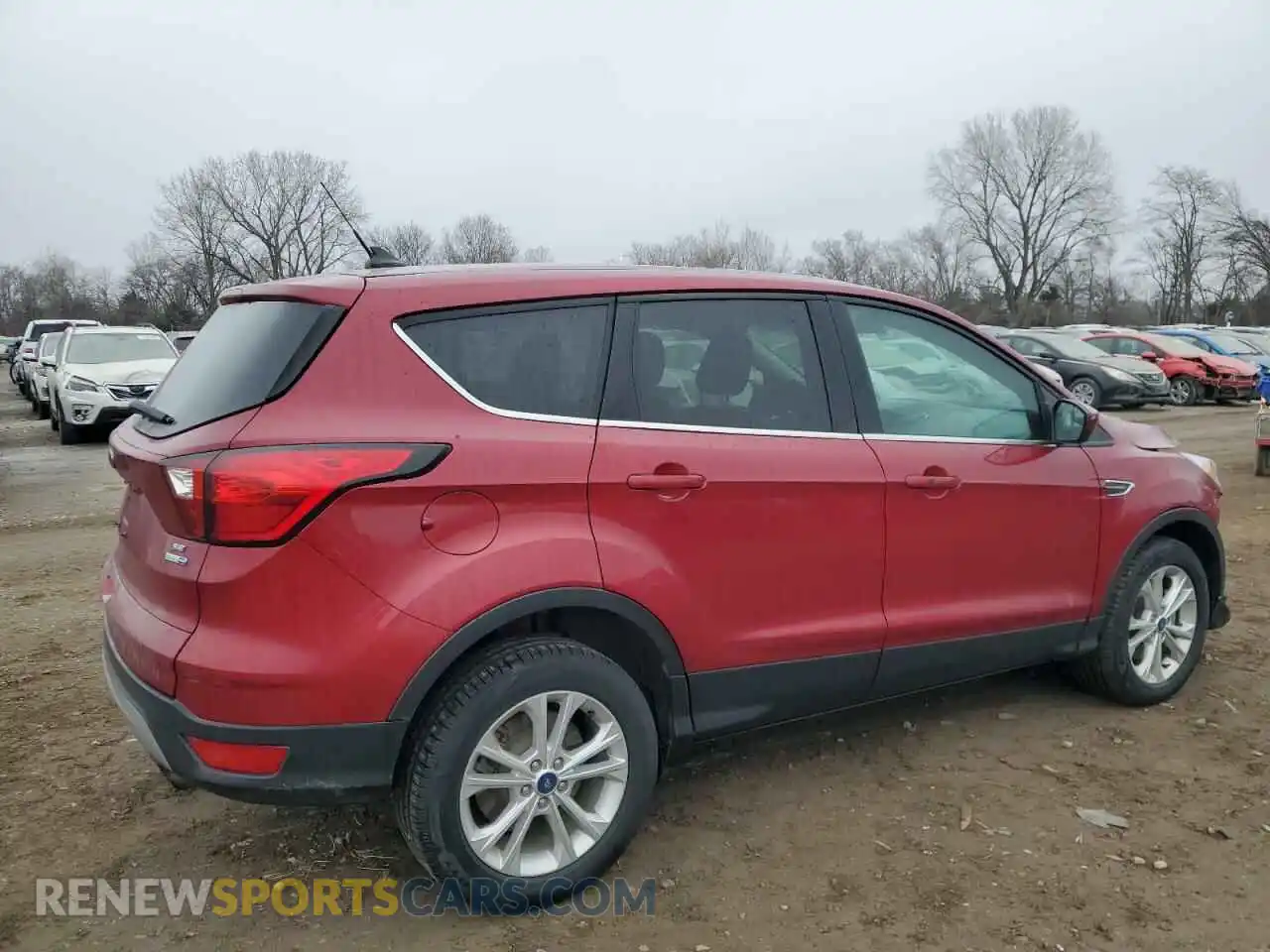 3 Photograph of a damaged car 1FMCU9GD9KUB59993 FORD ESCAPE 2019