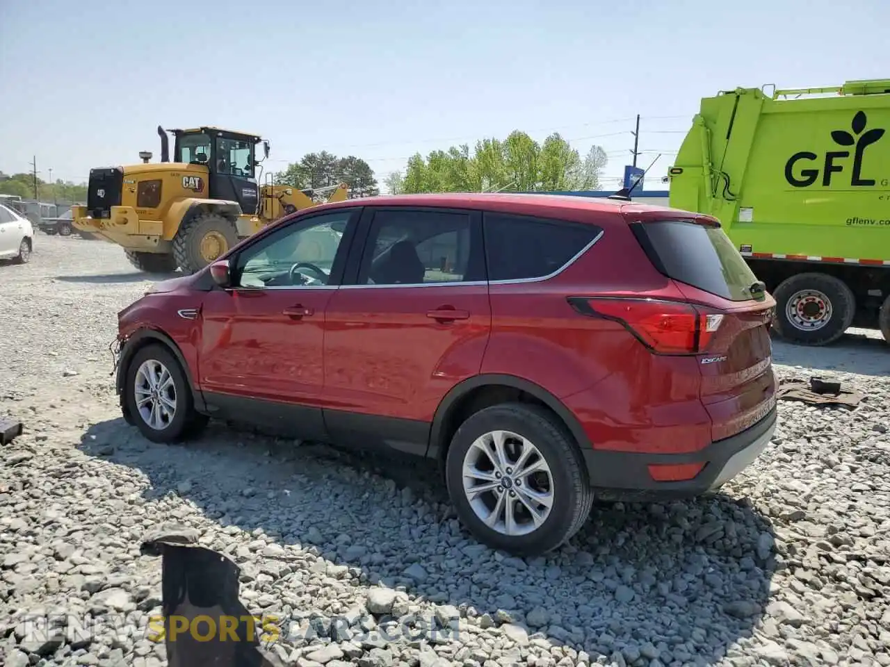 2 Photograph of a damaged car 1FMCU9GD9KUC17505 FORD ESCAPE 2019