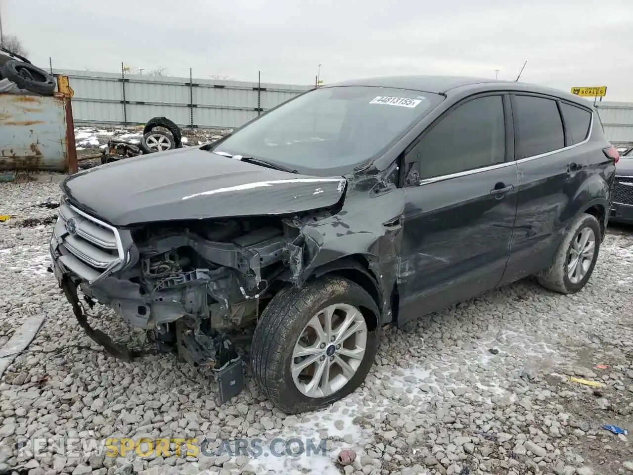 1 Photograph of a damaged car 1FMCU9GDXKUB46993 FORD ESCAPE 2019