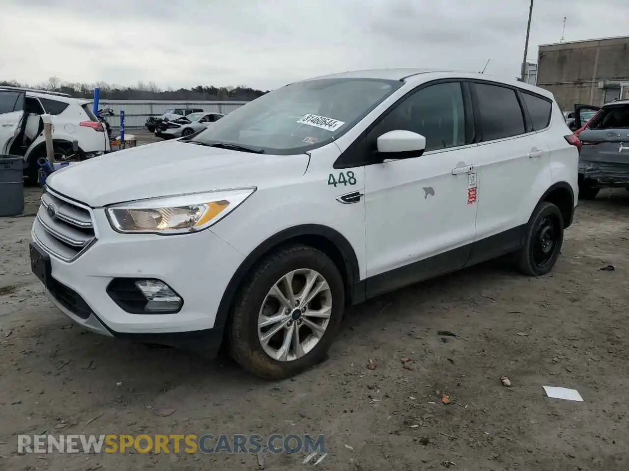 1 Photograph of a damaged car 1FMCU9GDXKUB96437 FORD ESCAPE 2019