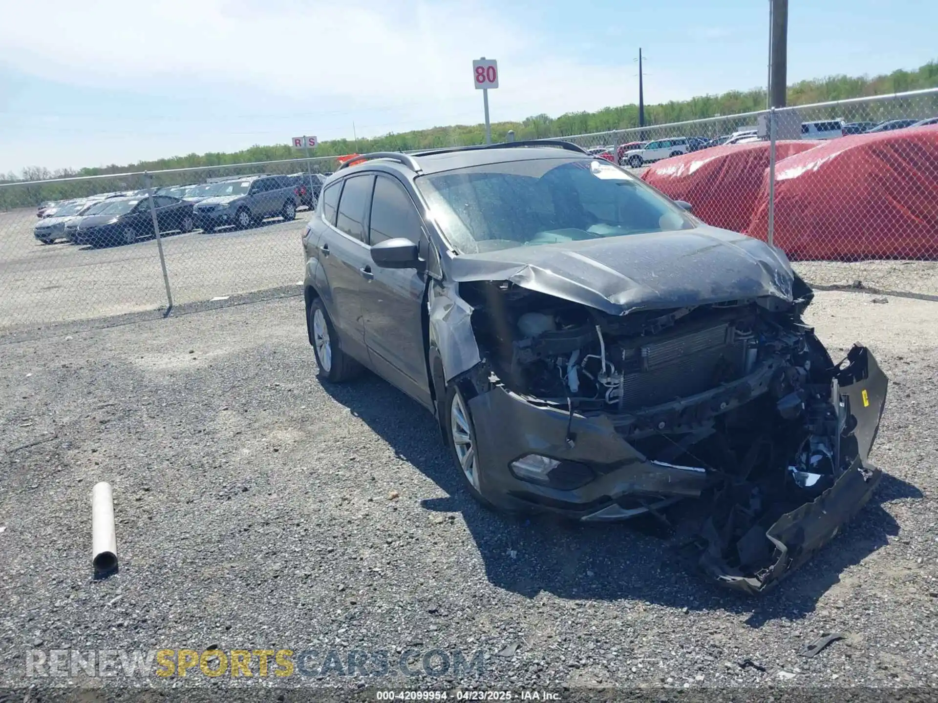 1 Photograph of a damaged car 1FMCU9HD1KUB92811 FORD ESCAPE 2019