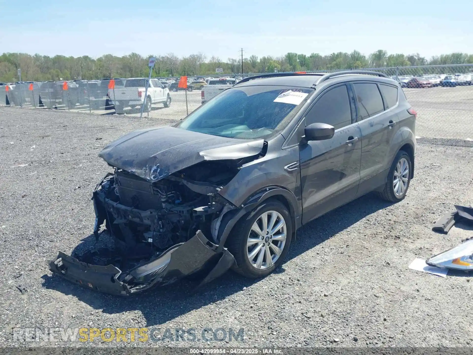 2 Photograph of a damaged car 1FMCU9HD1KUB92811 FORD ESCAPE 2019
