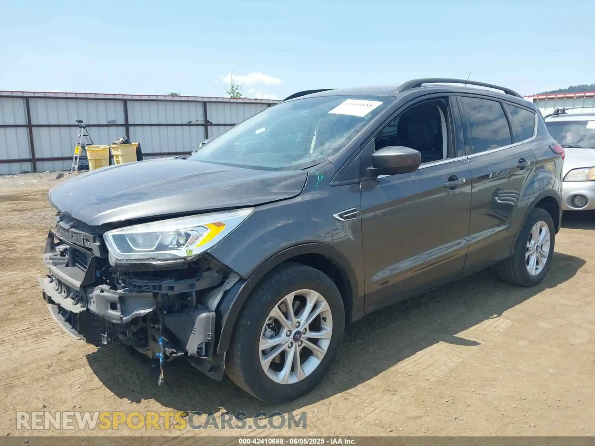 2 Photograph of a damaged car 1FMCU9HD1KUC07968 FORD ESCAPE 2019