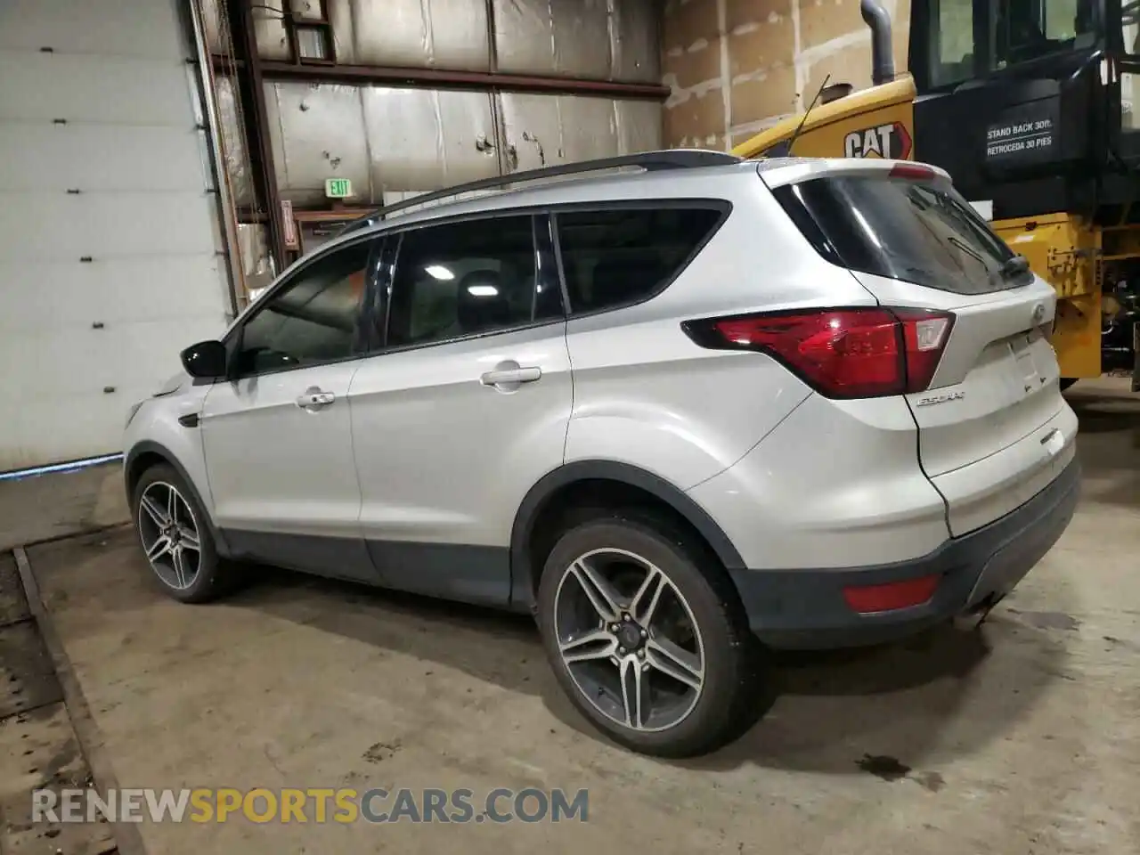2 Photograph of a damaged car 1FMCU9HD3KUA97540 FORD ESCAPE 2019