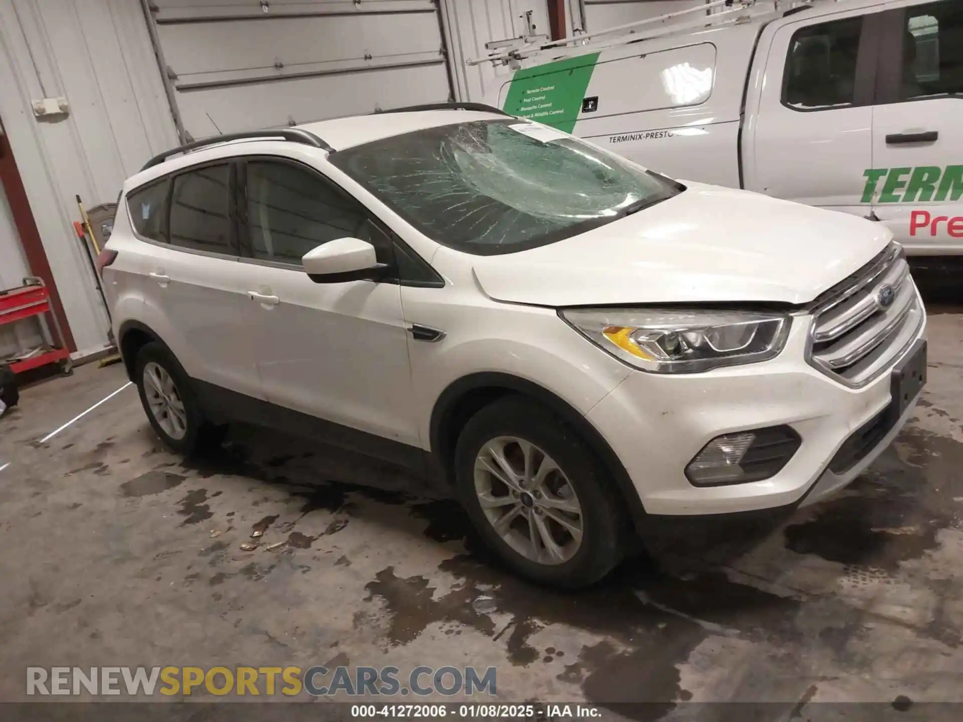1 Photograph of a damaged car 1FMCU9HD6KUC22112 FORD ESCAPE 2019