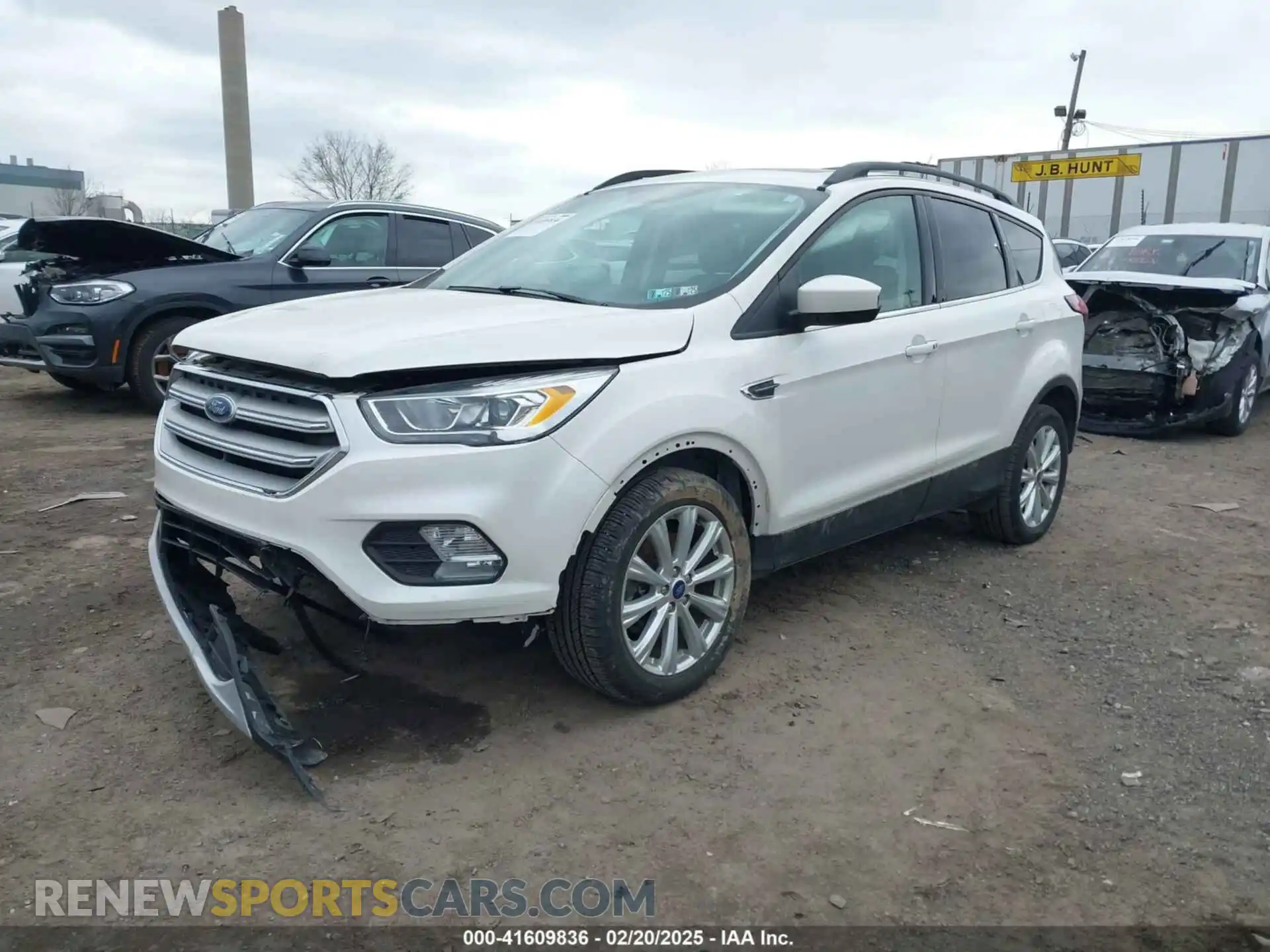 2 Photograph of a damaged car 1FMCU9HDXKUB43932 FORD ESCAPE 2019