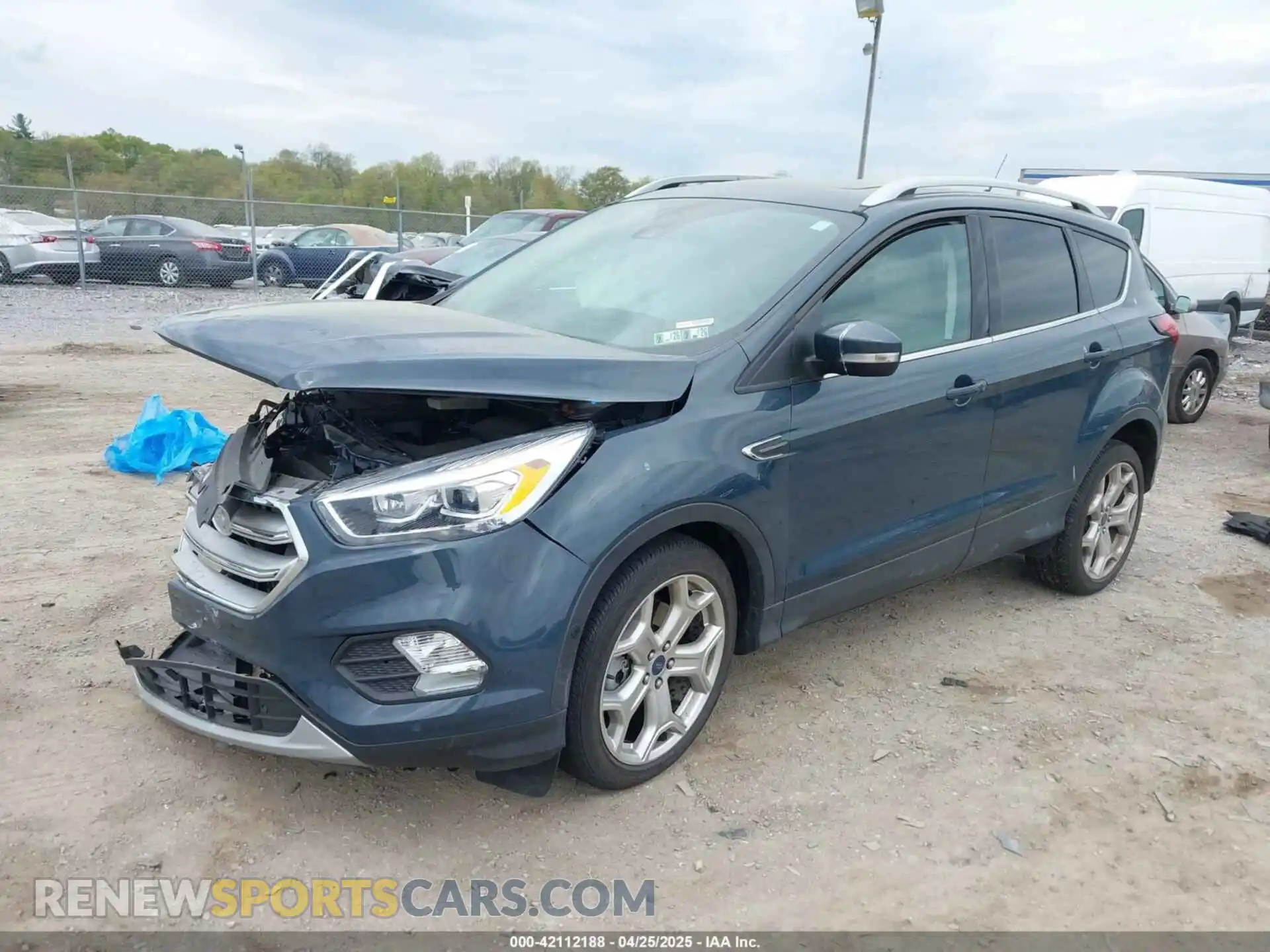 2 Photograph of a damaged car 1FMCU9J95KUC19062 FORD ESCAPE 2019