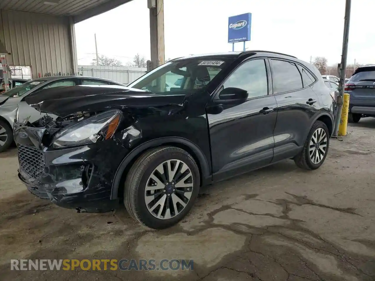 1 Photograph of a damaged car 1FMCU0BZ0LUB44976 FORD ESCAPE 2020