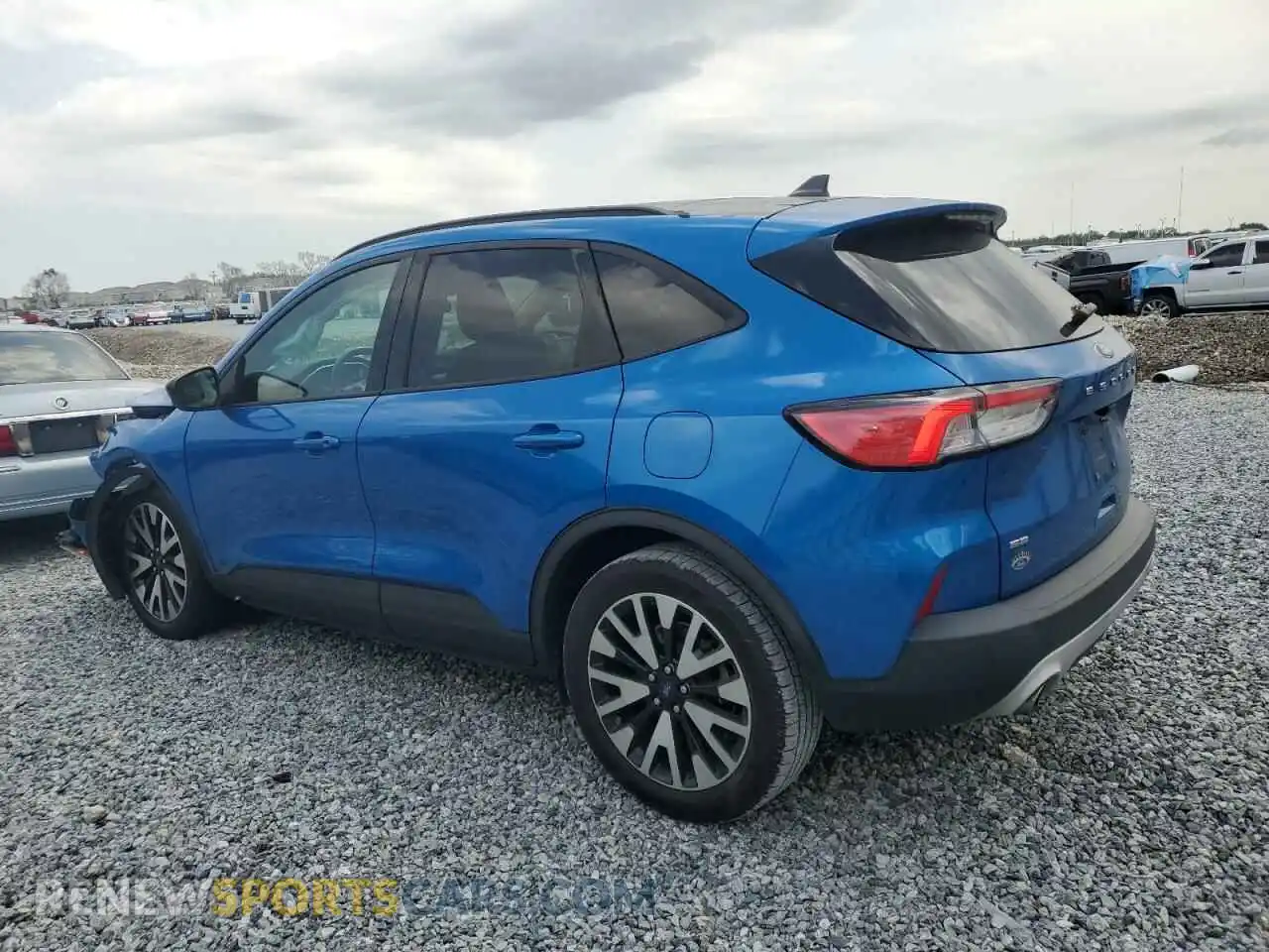 2 Photograph of a damaged car 1FMCU0BZ7LUC04445 FORD ESCAPE 2020