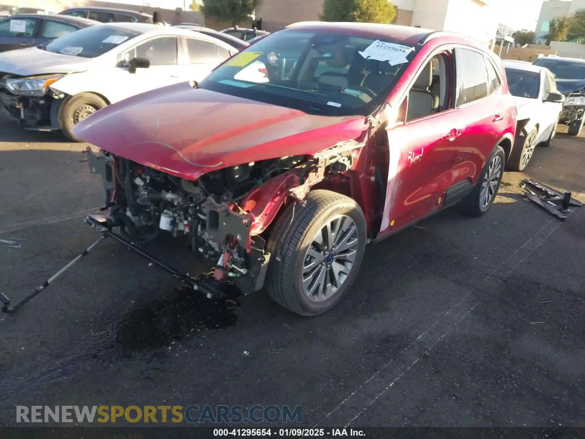 2 Photograph of a damaged car 1FMCU0DZ3LUC09896 FORD ESCAPE 2020
