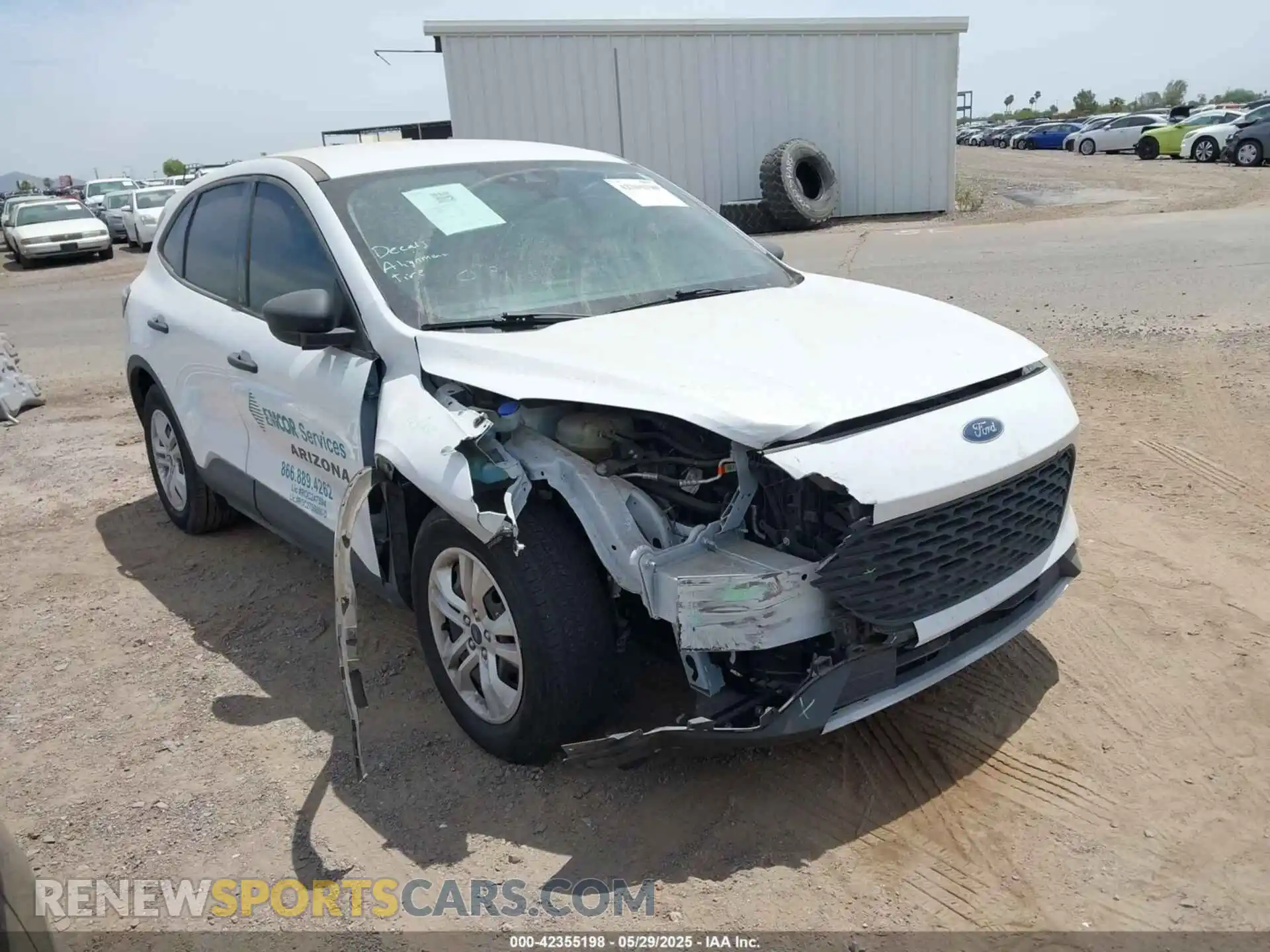 1 Фотография поврежденного автомобиля 1FMCU0F60LUB18555 FORD ESCAPE 2020