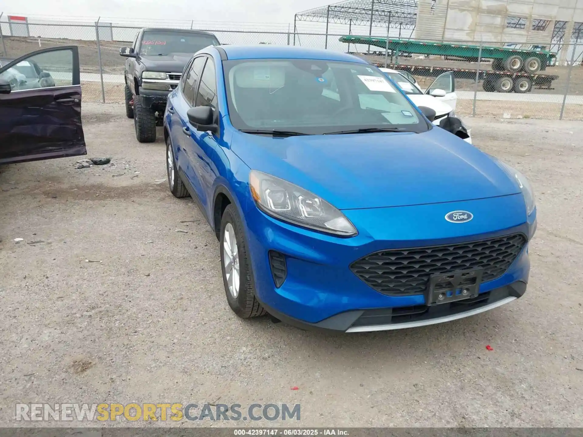 1 Photograph of a damaged car 1FMCU0F62LUB65683 FORD ESCAPE 2020