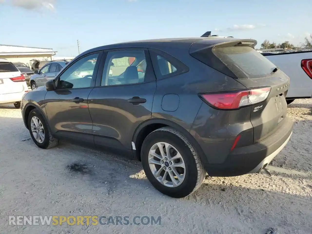2 Фотография поврежденного автомобиля 1FMCU0F65LUC54891 FORD ESCAPE 2020