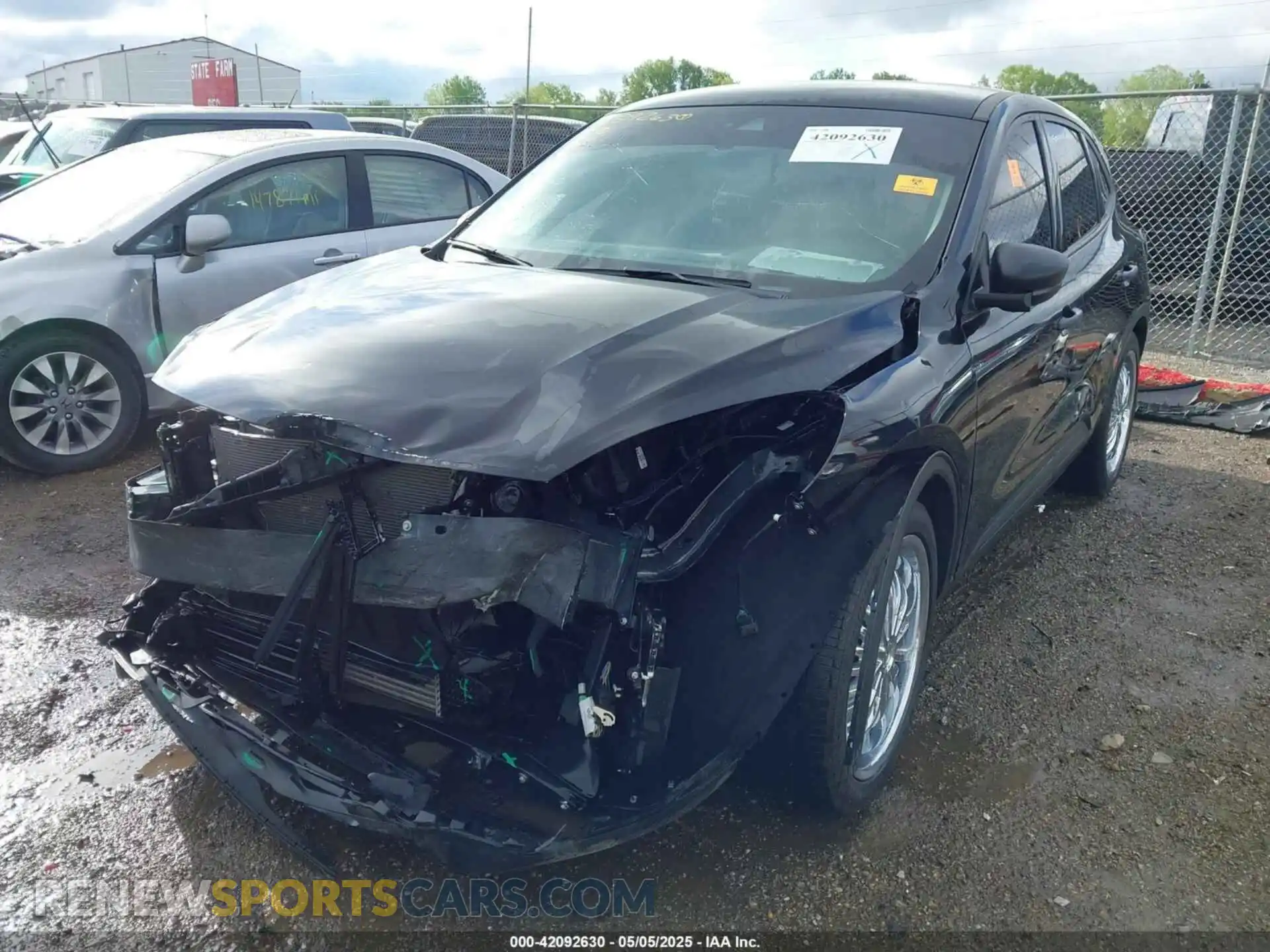 2 Photograph of a damaged car 1FMCU0F67LUA83447 FORD ESCAPE 2020