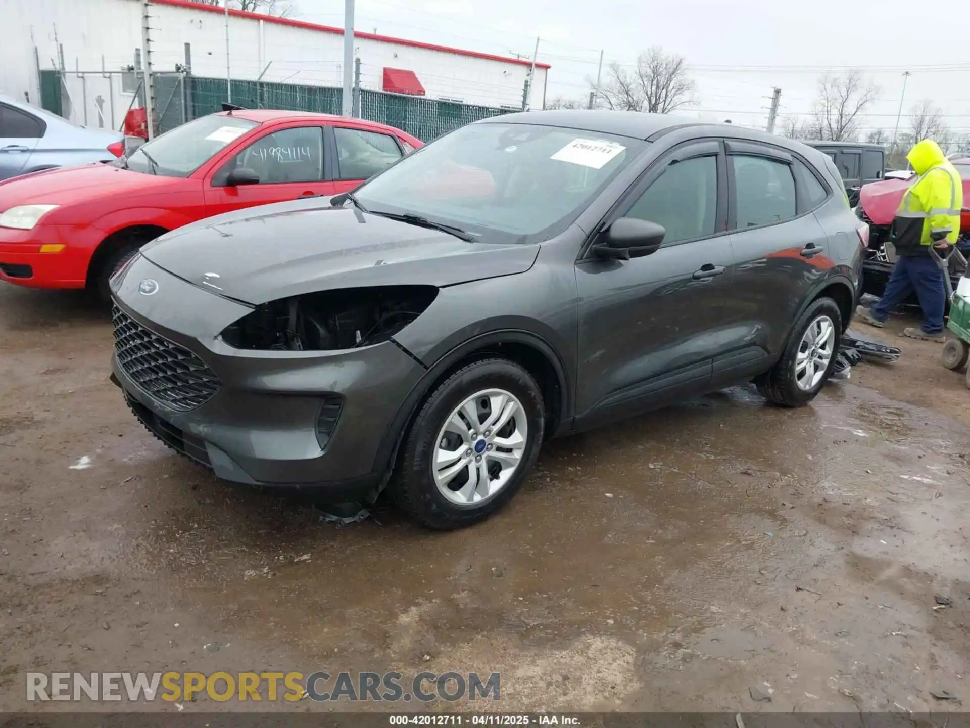 2 Photograph of a damaged car 1FMCU0F67LUC02565 FORD ESCAPE 2020
