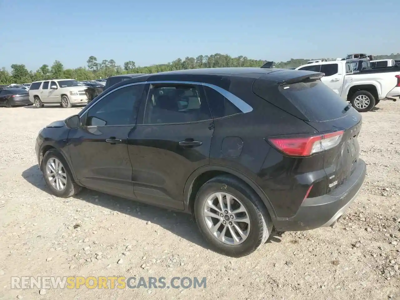 2 Photograph of a damaged car 1FMCU0G62LUC03508 FORD ESCAPE 2020