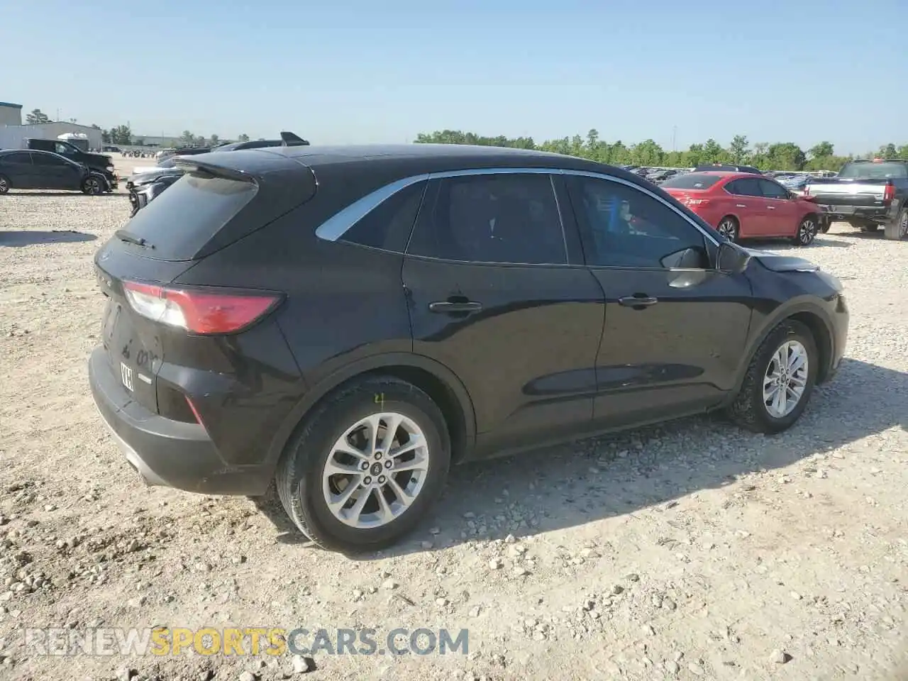 3 Photograph of a damaged car 1FMCU0G62LUC03508 FORD ESCAPE 2020
