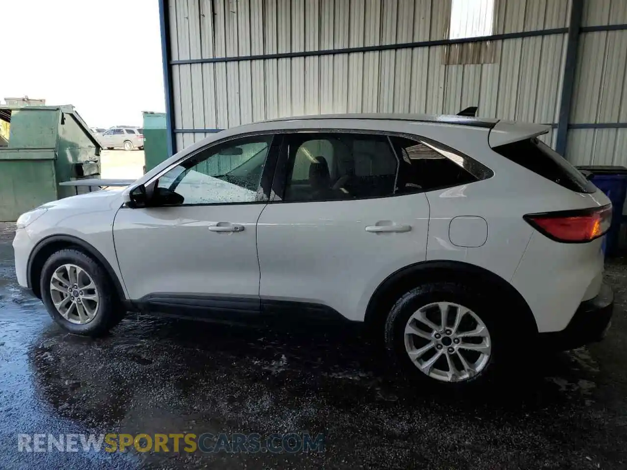 2 Photograph of a damaged car 1FMCU0G63LUB80787 FORD ESCAPE 2020