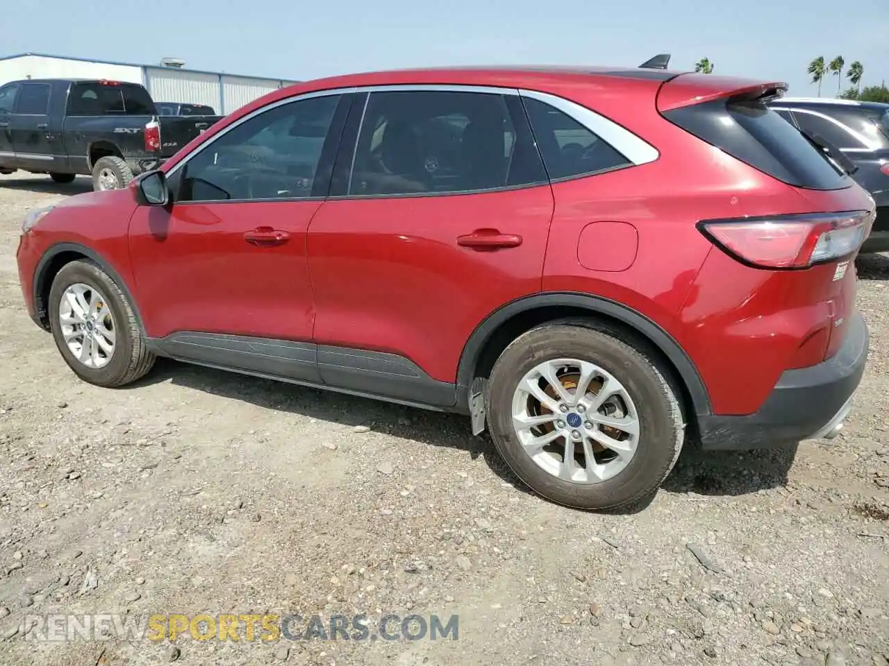 2 Photograph of a damaged car 1FMCU0G65LUB02155 FORD ESCAPE 2020