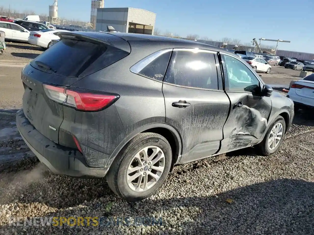 3 Photograph of a damaged car 1FMCU0G67LUB93204 FORD ESCAPE 2020
